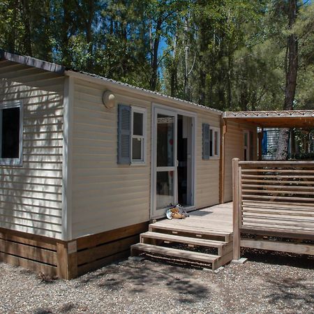 Camping La Peiriere Tuchan Экстерьер фото