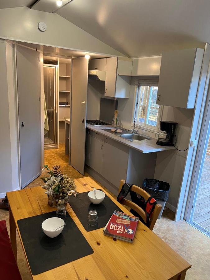 Camping La Peiriere Tuchan Экстерьер фото
