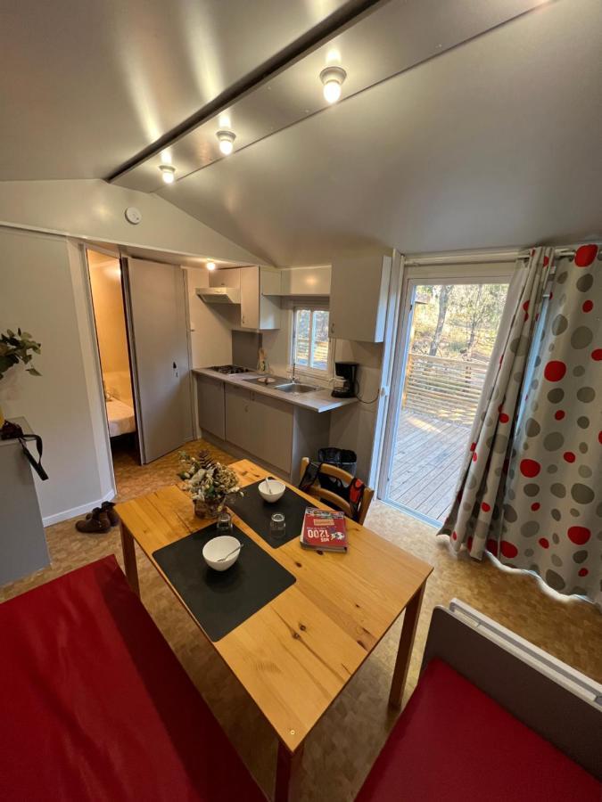 Camping La Peiriere Tuchan Экстерьер фото