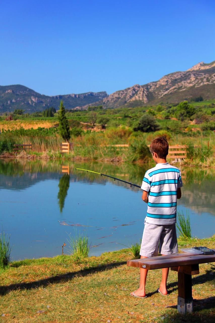 Camping La Peiriere Tuchan Экстерьер фото