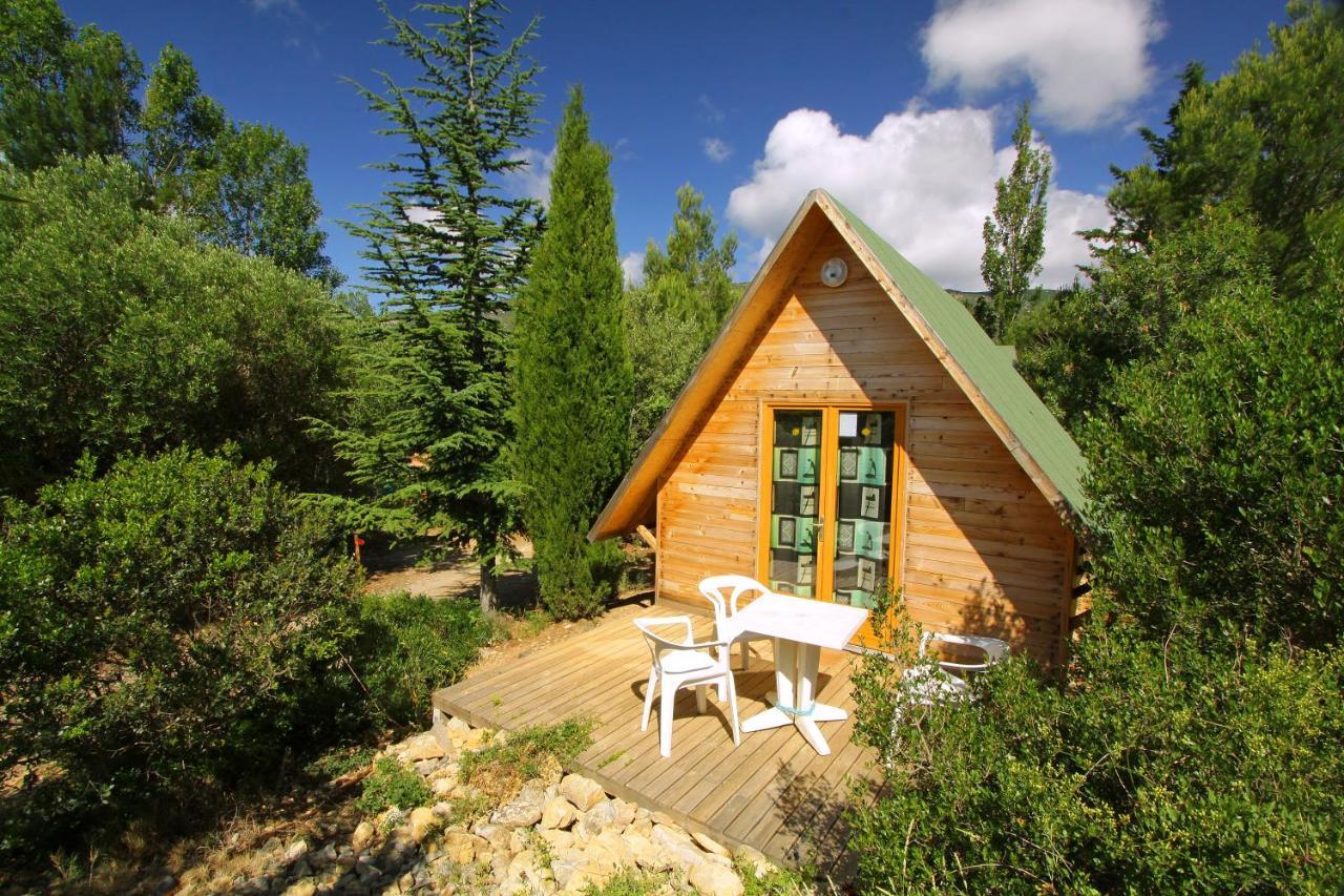 Camping La Peiriere Tuchan Экстерьер фото